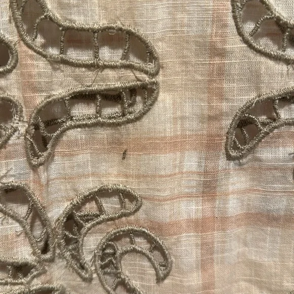 FREE PEOPLE We The Free Embroidered Laser Cut Out Cream Crop Top Small - Picture 5 of 5